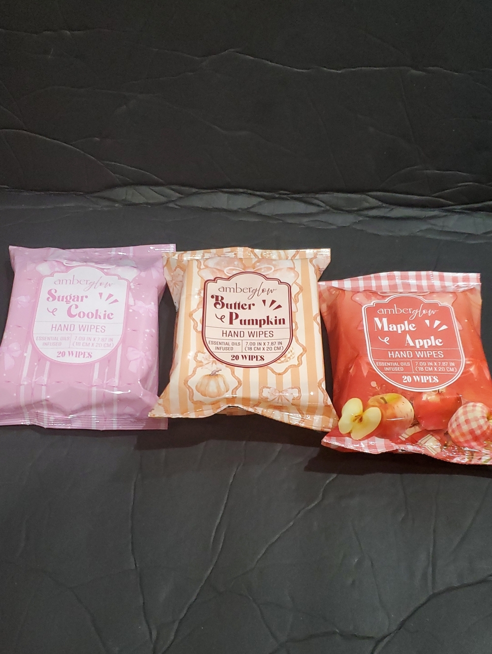2pack Essential oil infused hand wipes and shea infused moisturizing lotion new - Picture 2 of 12